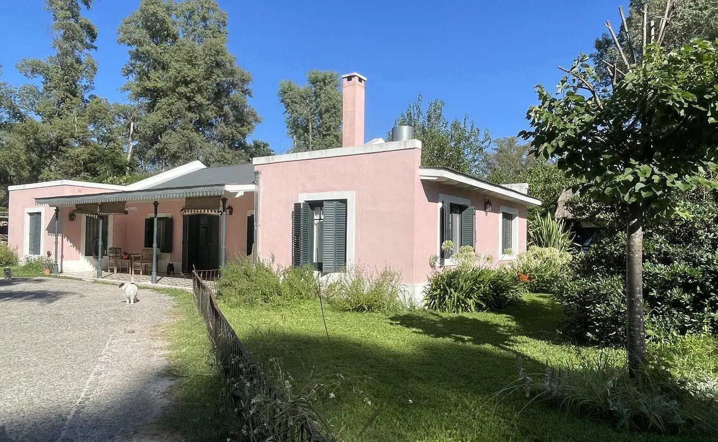 Espectacular casa estilo campo en La Bota Benavidez 4