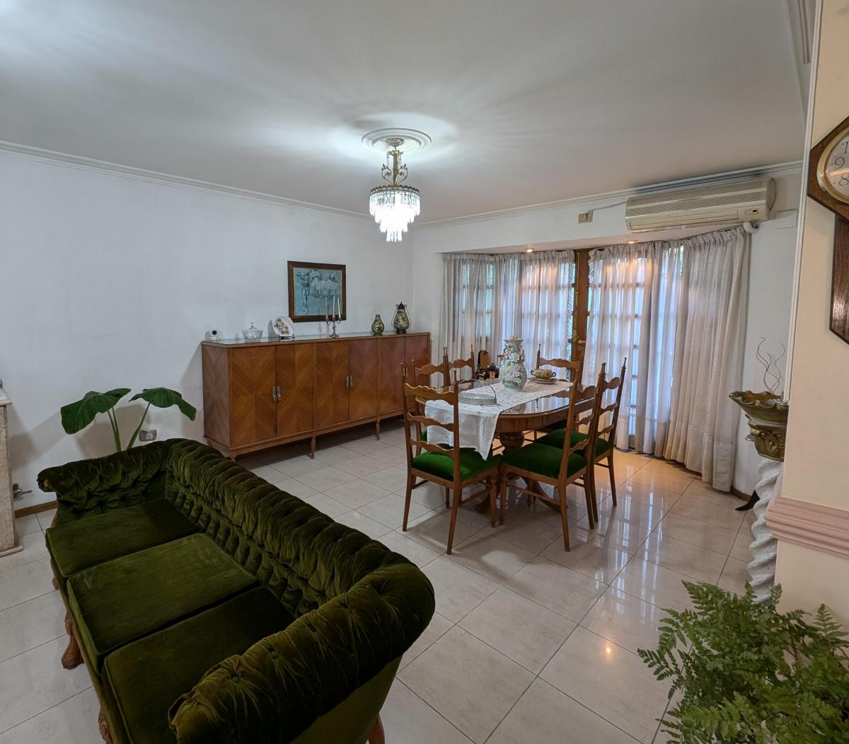 Casa en Venta Zona B° Bancario Godoy Cruz 2