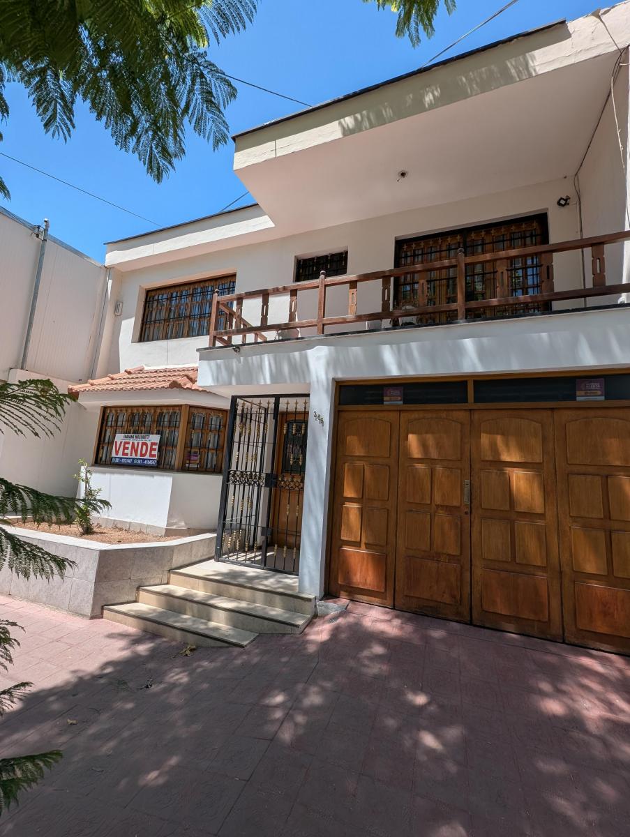 Casa en Venta Zona B° Bancario Godoy Cruz 1