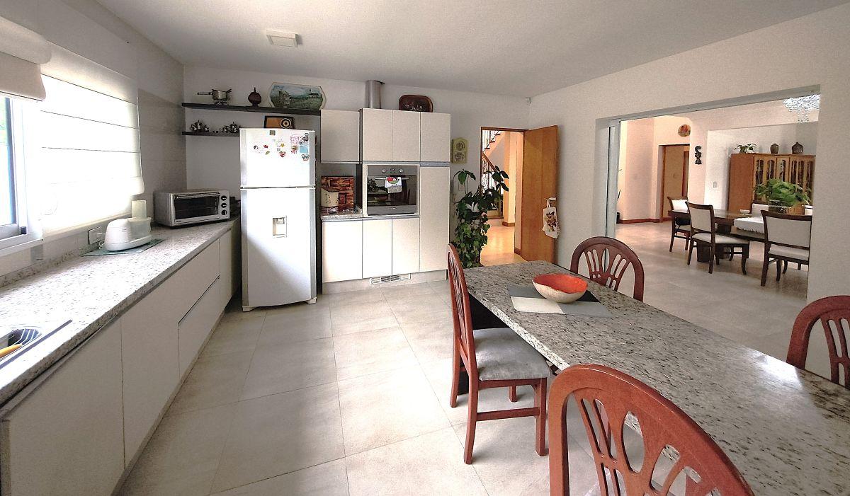 Foto de Importante Casa en Venta en Vistalba, Luján de Cuyo, imagen 5
