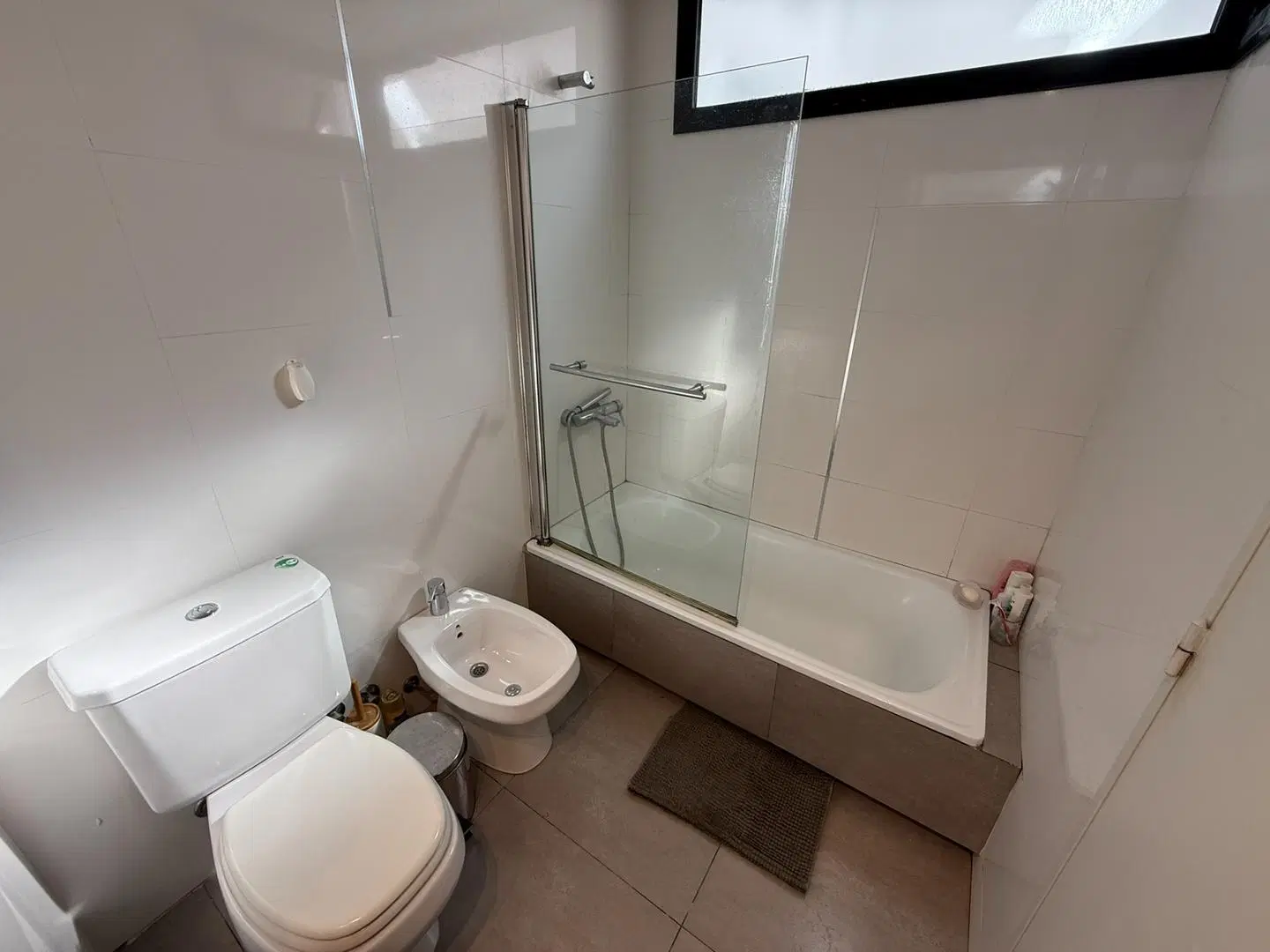 VENTA 2 AMB – BALCON - COCHERA -PARQUE CHAS 5