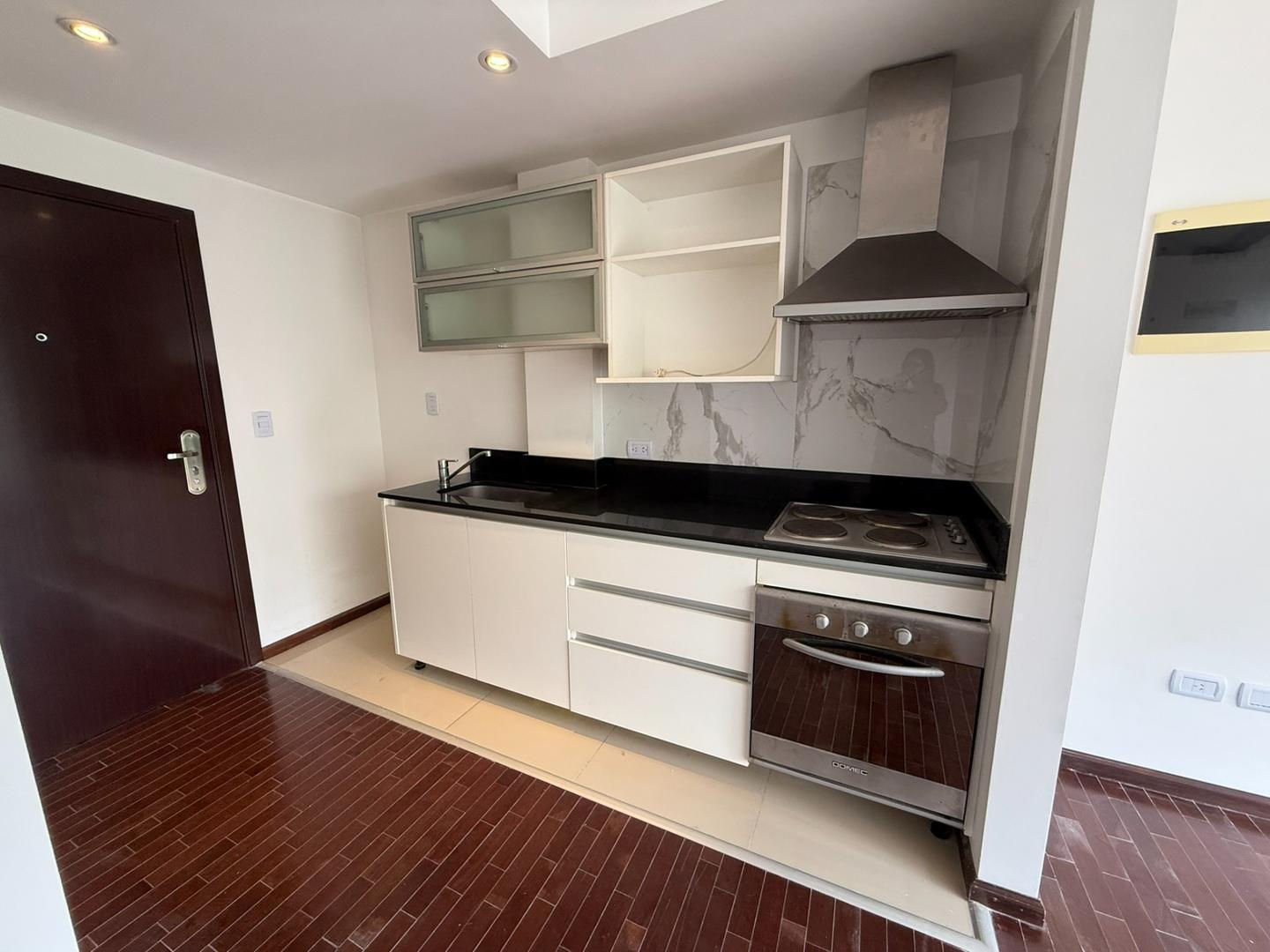 Foto de ALQUILER Monoambiente al frente con balcón, imagen 3