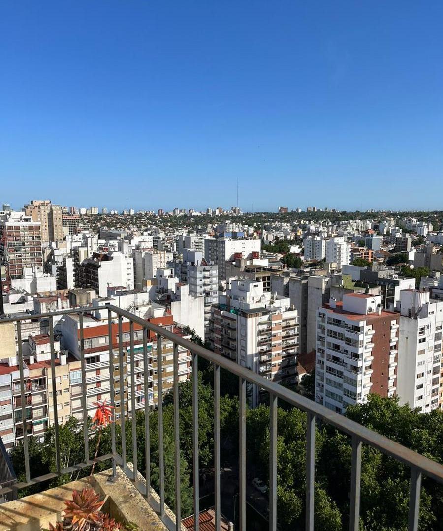 ALQUILER TEMPORARIO - CORRIENTES Y FALUCHO