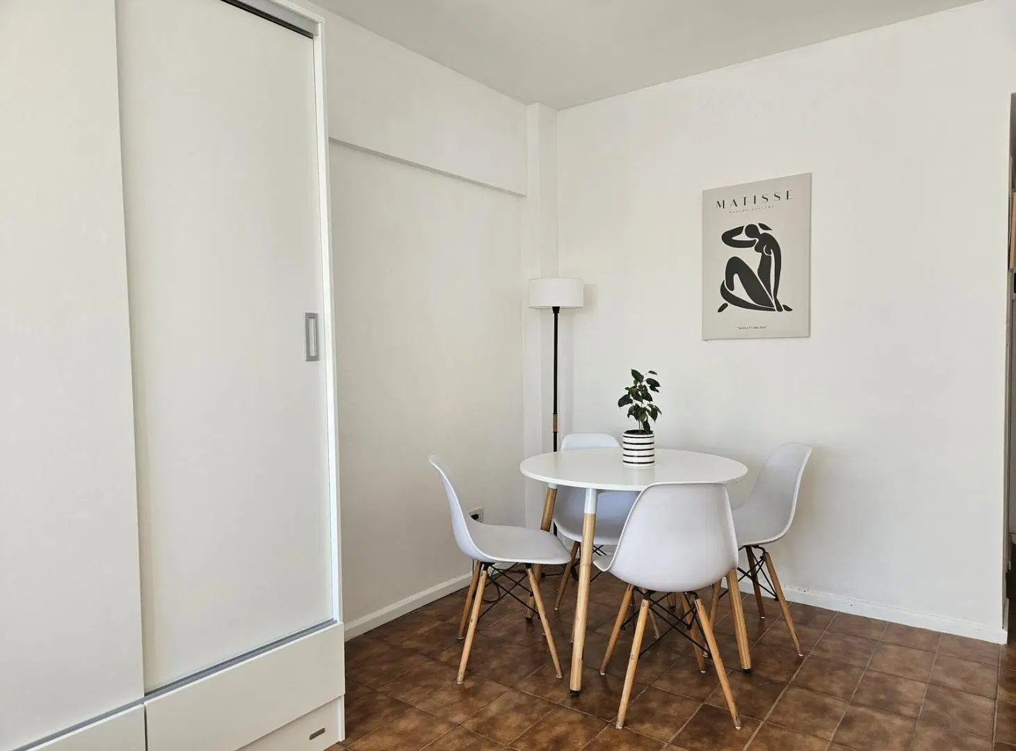 Alquiler vacaciones invierno - Monoambiente Totalmente Equipado Para 2 Personas | Zona La Perla. 4