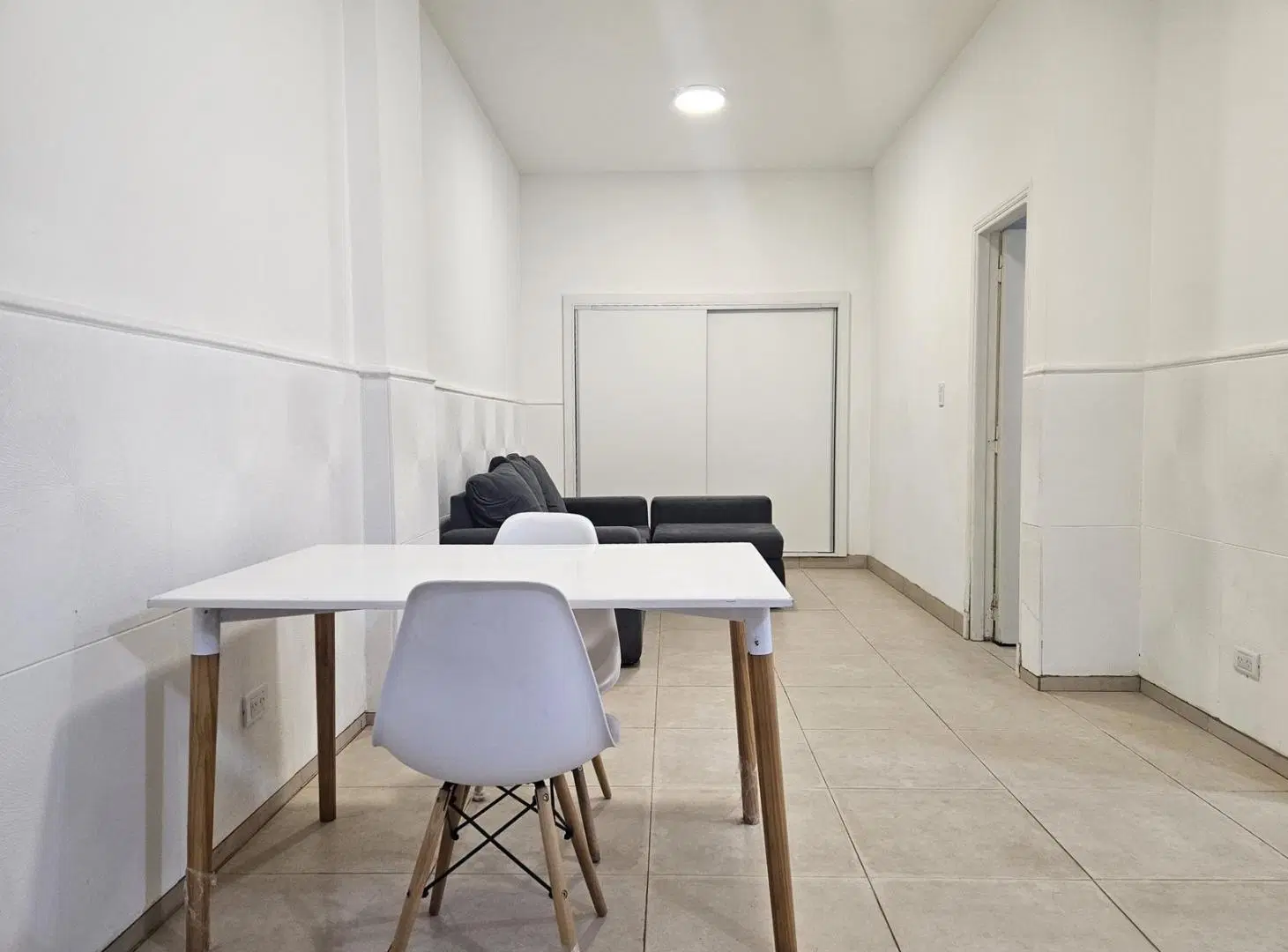 Departamento 1 ambiente con patio - Zona Plaza Colon 1