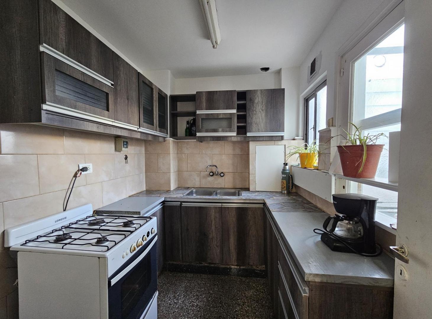 Foto de Departamento 2 ambientes en venta luminoso | Barrio Chauvin, imagen 1