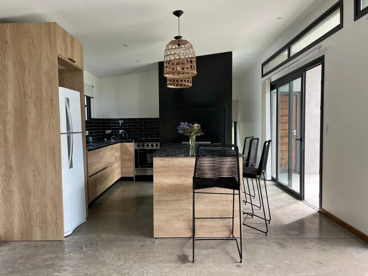 Loft para 4 personas en zona Acantilados con pileta y parrilla cerca del mar - Hola Sur 5