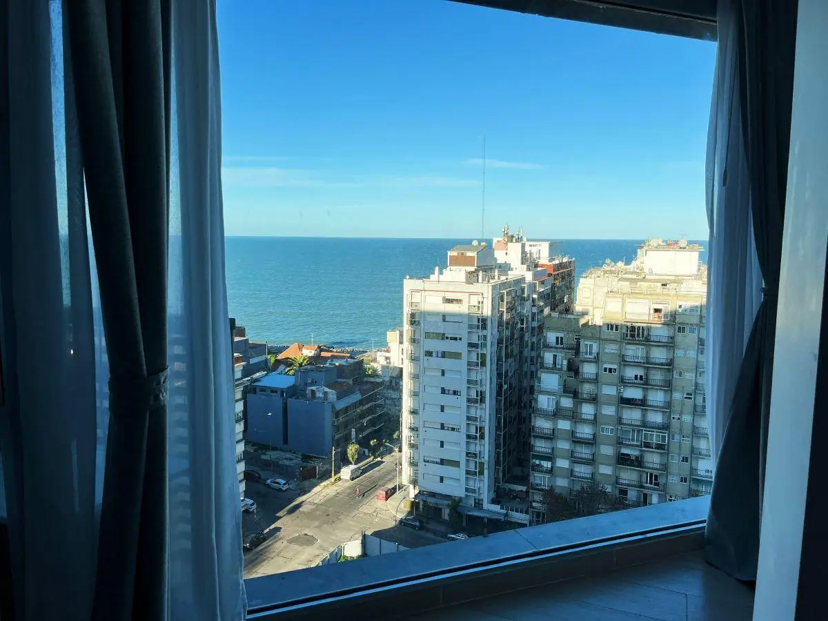 Depto para 4 personas con vista al mar y amenities en el edificio Royal Park - Hola S 3