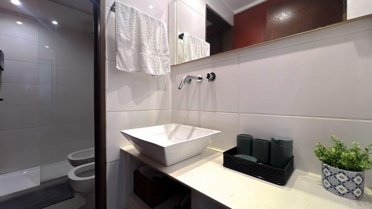 Foto de Alquiler 24 meses o Anual - Depto 2amb con MUEBLES y COCHERA listo para, imagen 5
