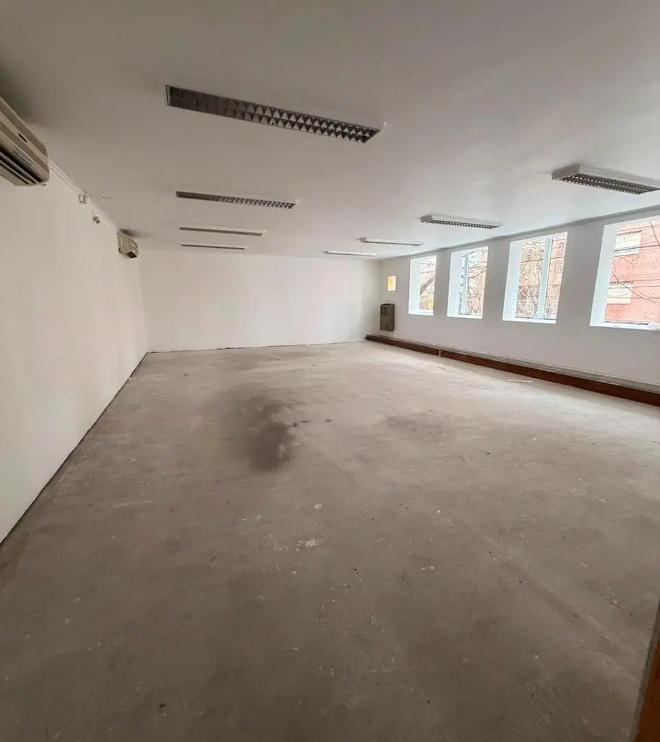 Local comercial en Alquiler en Macrocentro 8