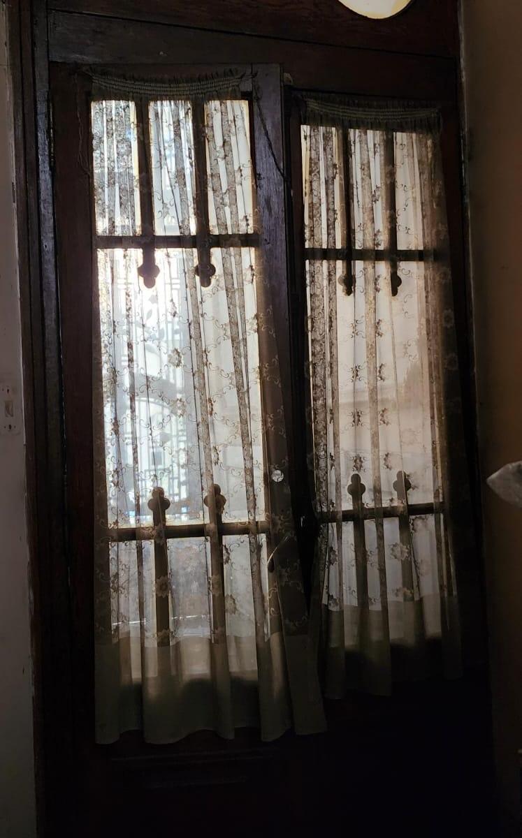 Pequeña Mansión Histórica con 10 Dorm. 2 Cocinas y 3 Baños en Caba 5