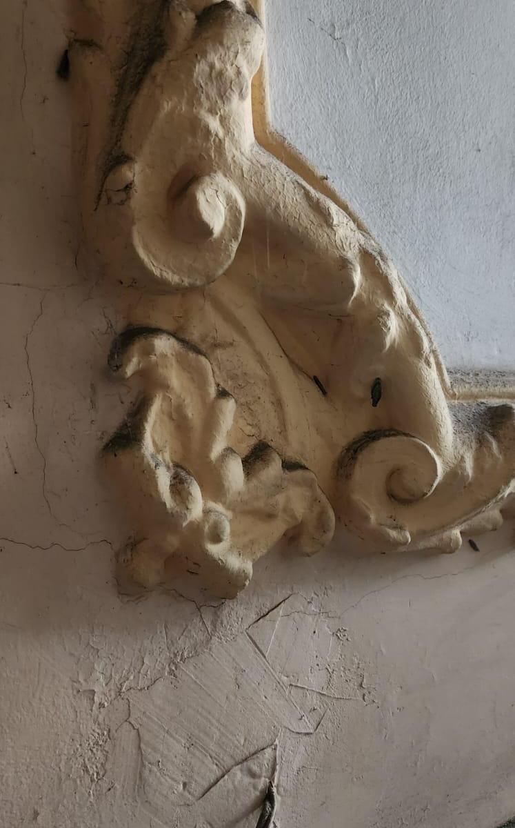 Pequeña Mansión Histórica con 10 Dorm. 2 Cocinas y 3 Baños en Caba 1