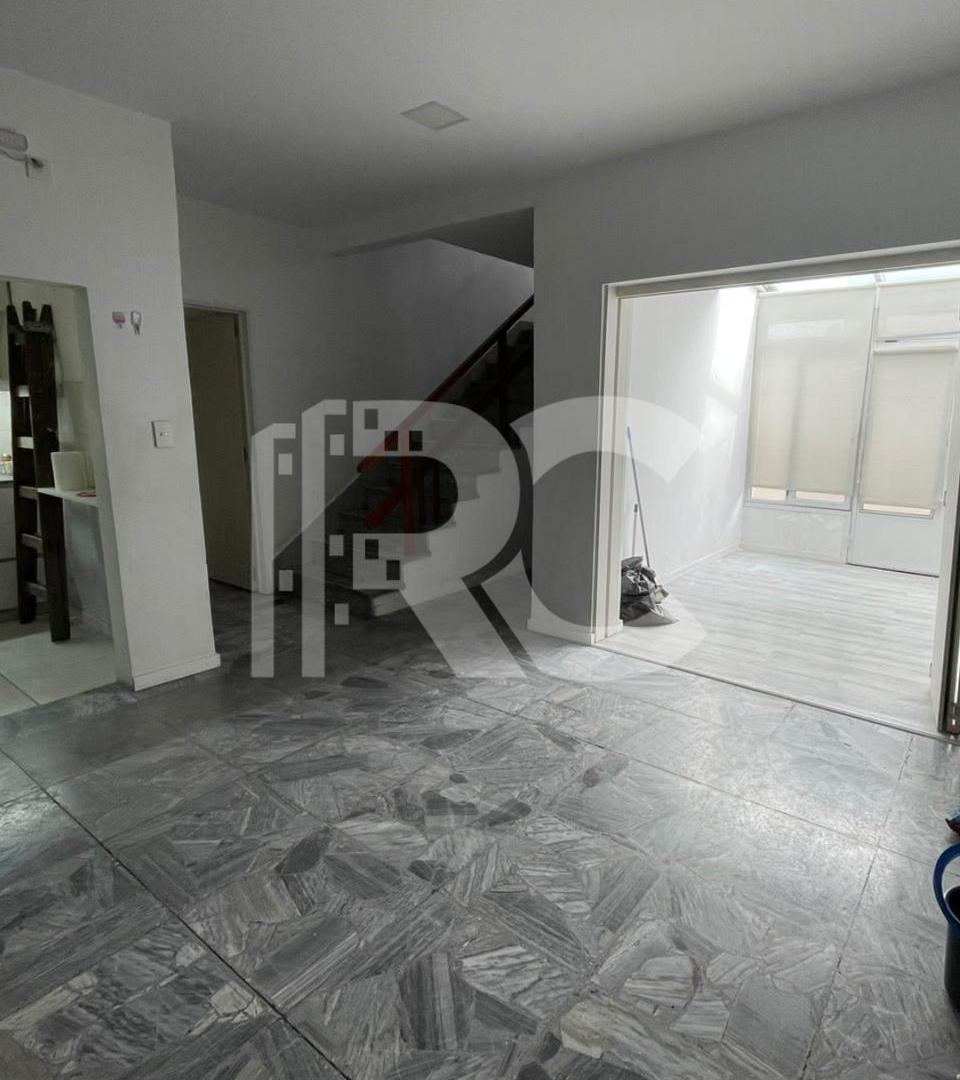 Foto de Alquiler PH dee 4 ambientes zona de Tapiales, imagen 5