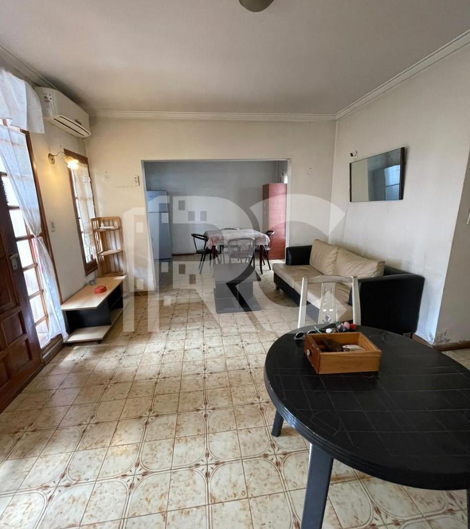 Foto de Alquiler de casa de 4 ambientes en Zona de Aldo Bonzi, imagen 1