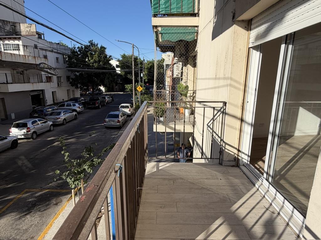 Foto de Departamento de 4 ambientes en Colegiales Muy luminoso completamente, imagen 5