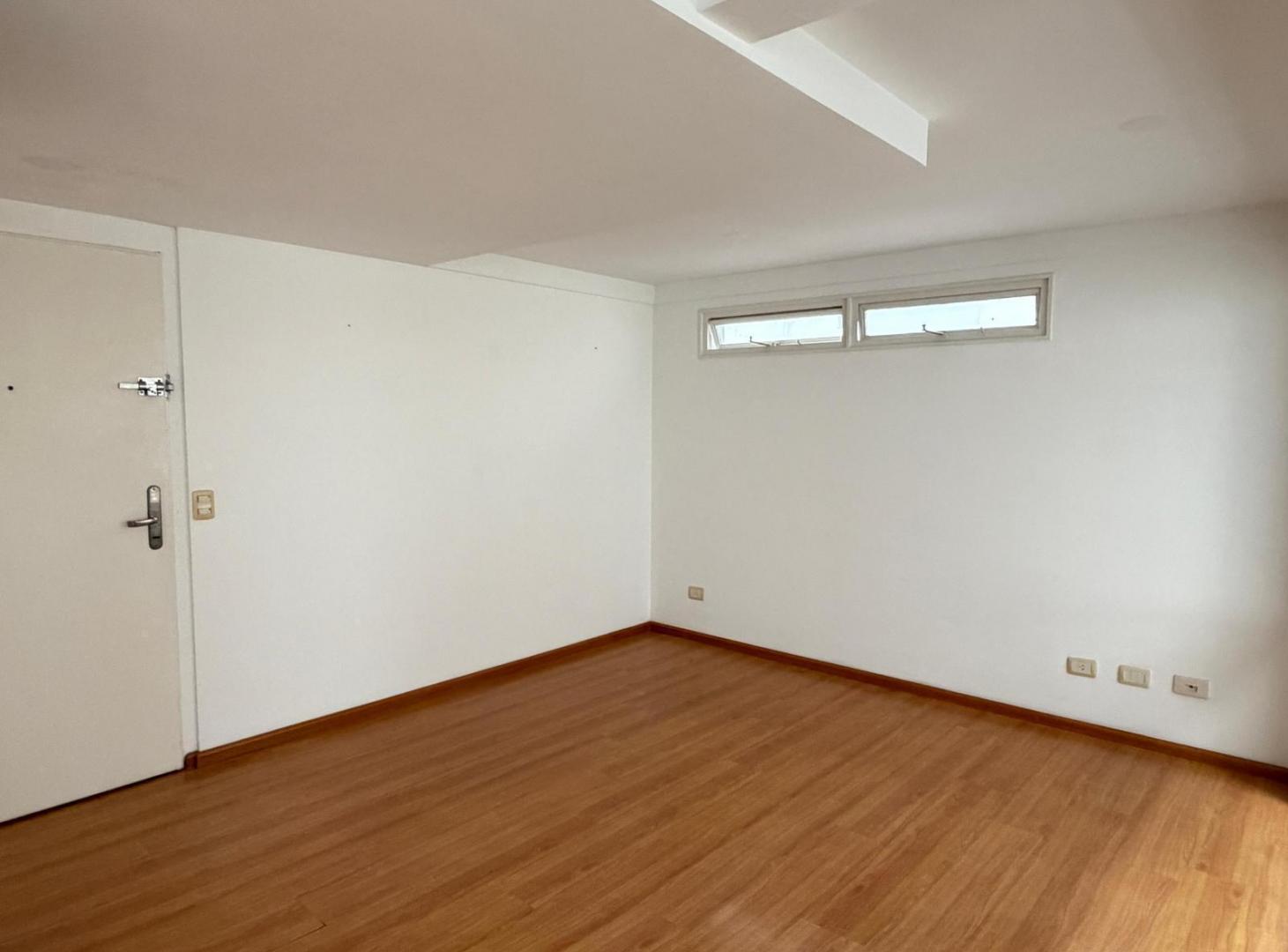 Departamento de 2 ambientes en las Cañitas- Super luminoso