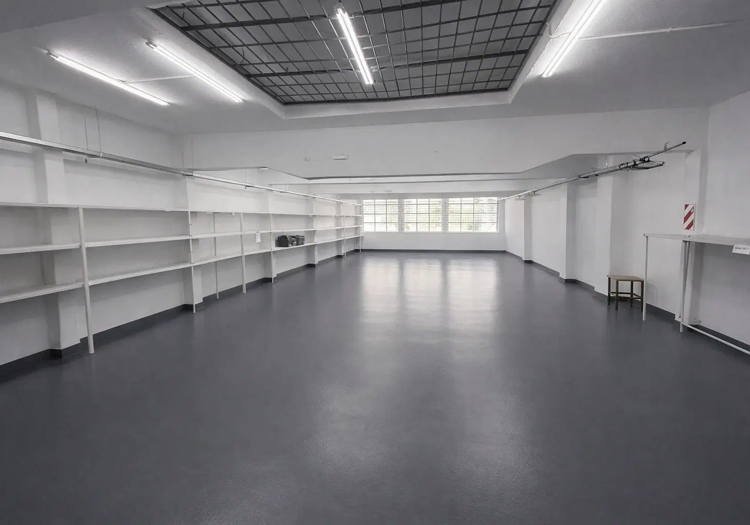 Depósito Fábrica Oficinas 660 m² en 2 Plantas 5