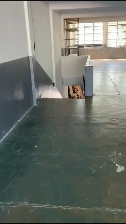 Depósito Fábrica Oficinas 660 m² en 2 Plantas 2