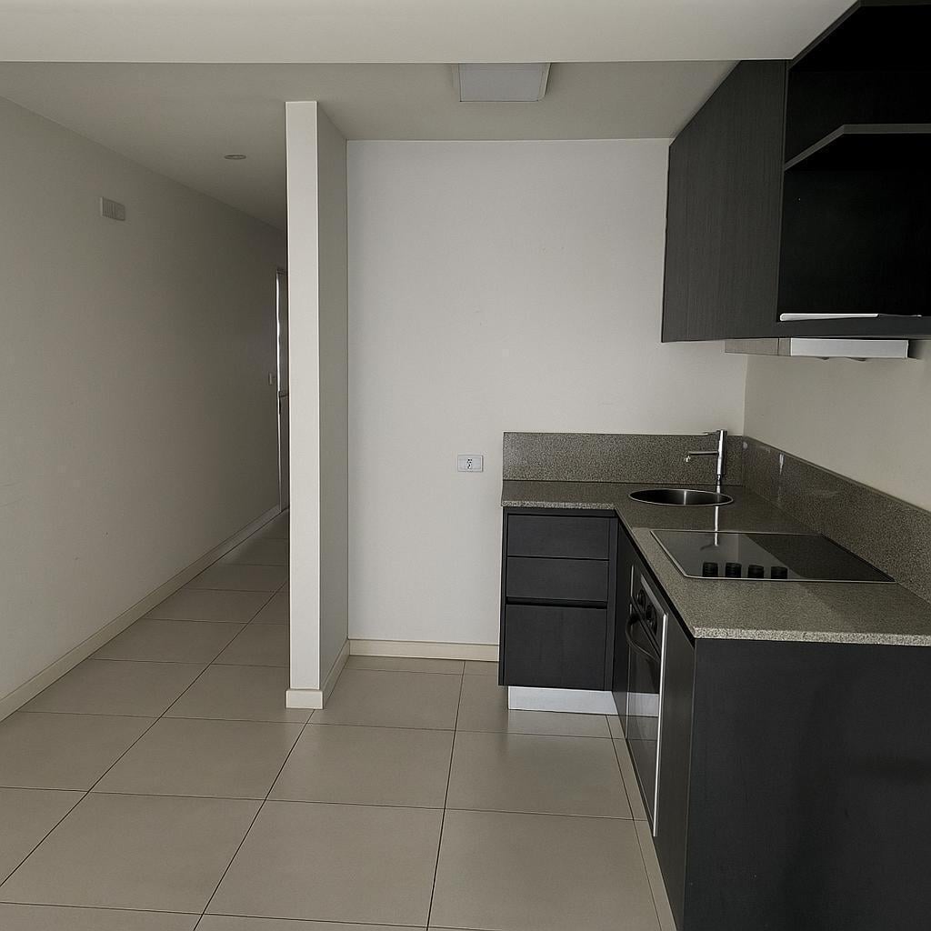 Foto de Amplio y luminoso 2 ambientes en Nuñez con toilette y amenities, imagen 2