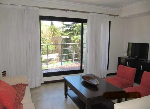 Exclusivo departamento amoblado en 5ta seccción  2