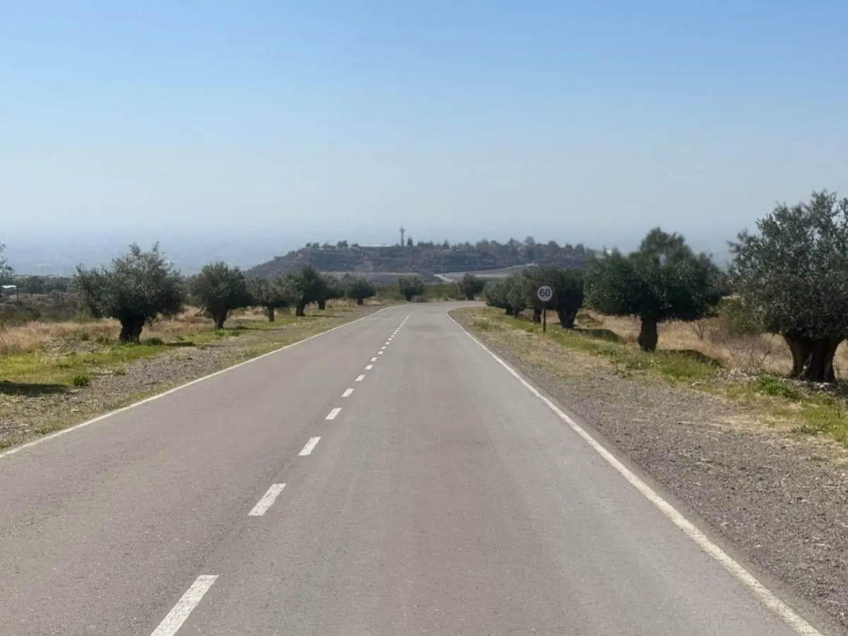 Última Esquina en Dalvian – Con Derecho a Piscina y Vistas a la Precordillera 2