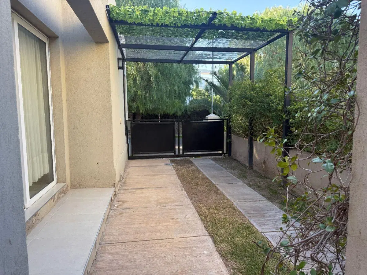Oportunidad en Dalvian: Casa funcional en una planta: confort y la practicidad. 5