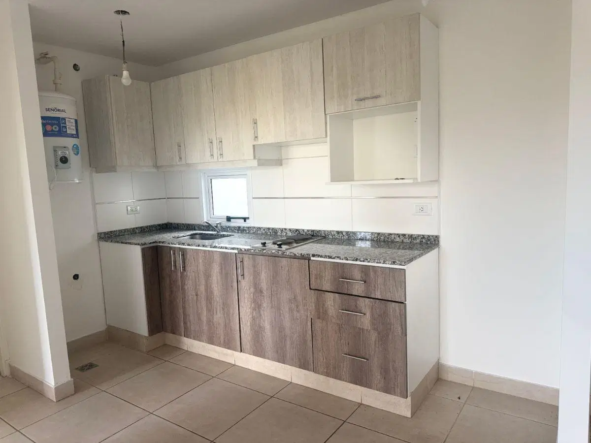 Oportunidad a Estrenar: Departamento de Excelente Calidad Constructiva 3