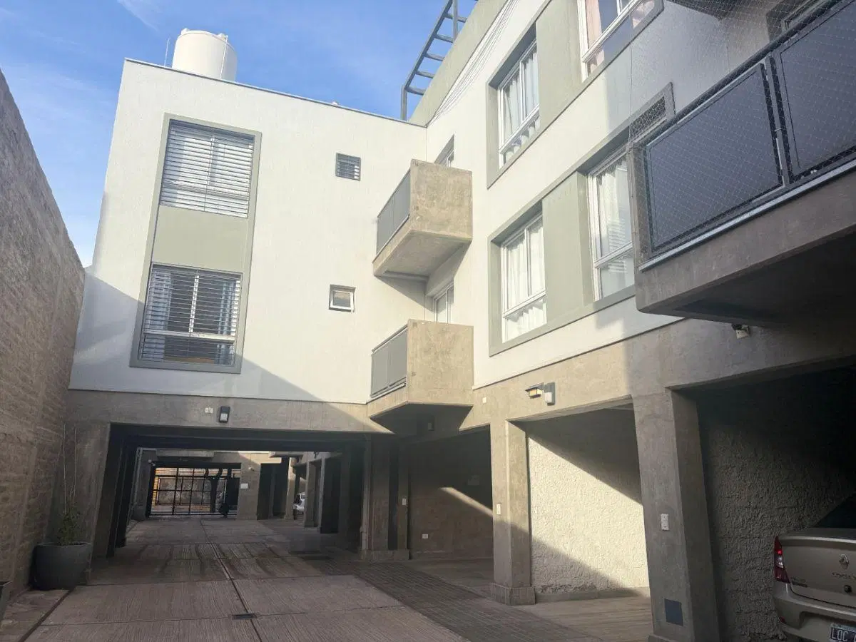Oportunidad a Estrenar: Departamento de Excelente Calidad Constructiva 4