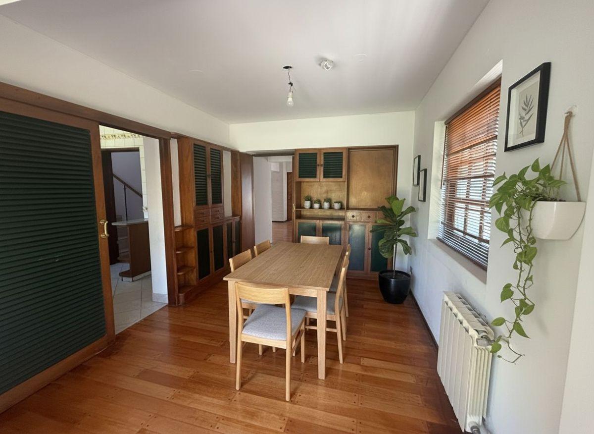 Foto de Venta Casa en Dalvian: Casa de 3 Dormitorios ,Ambiente extra con baño, imagen 4