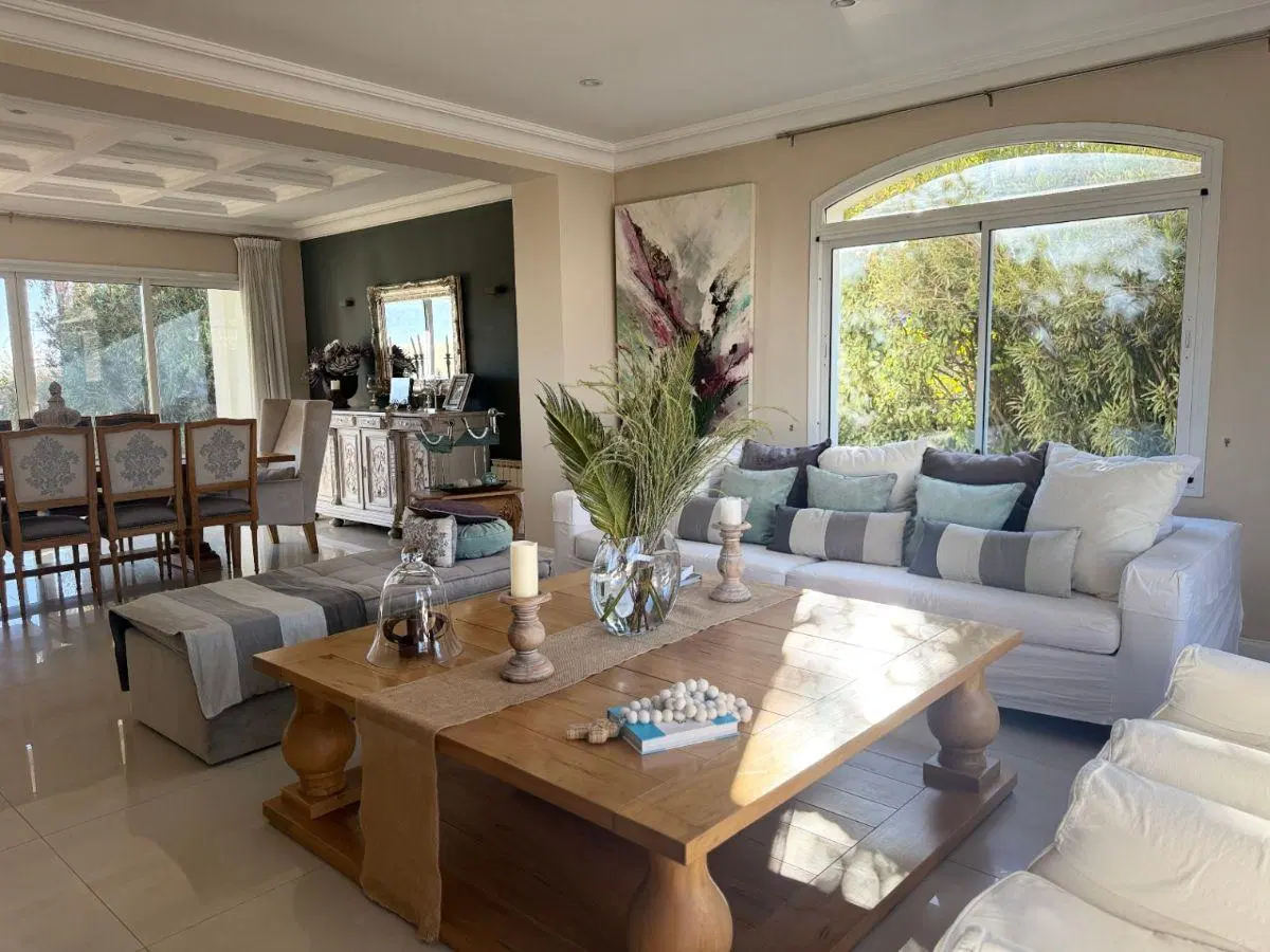 Casa en venta c/ cochera en Luján de Cuyo 1