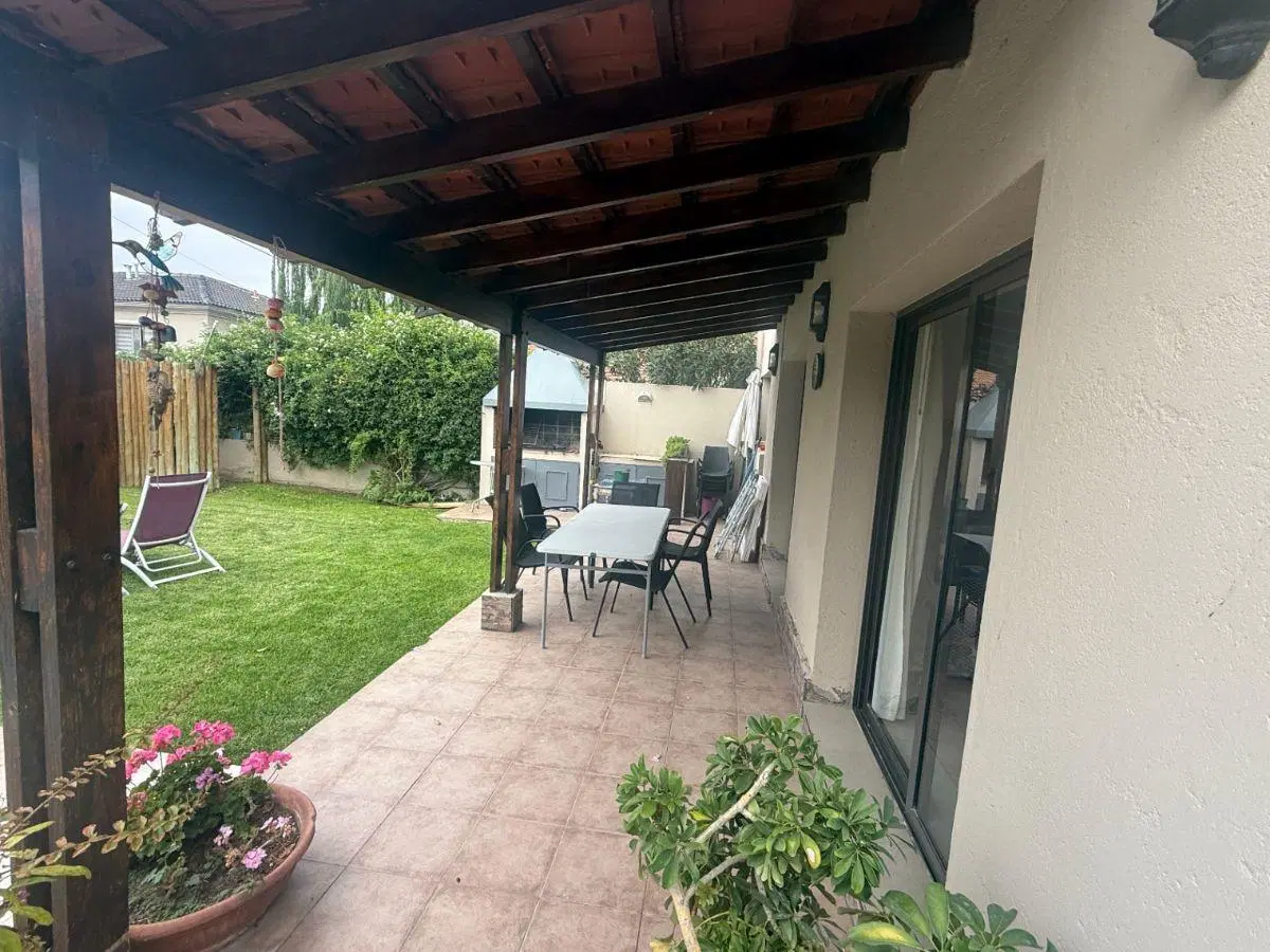 CASA EN VENTA EN DALVIAN 4 HABITACIONES EN DOS PLANTAS 3