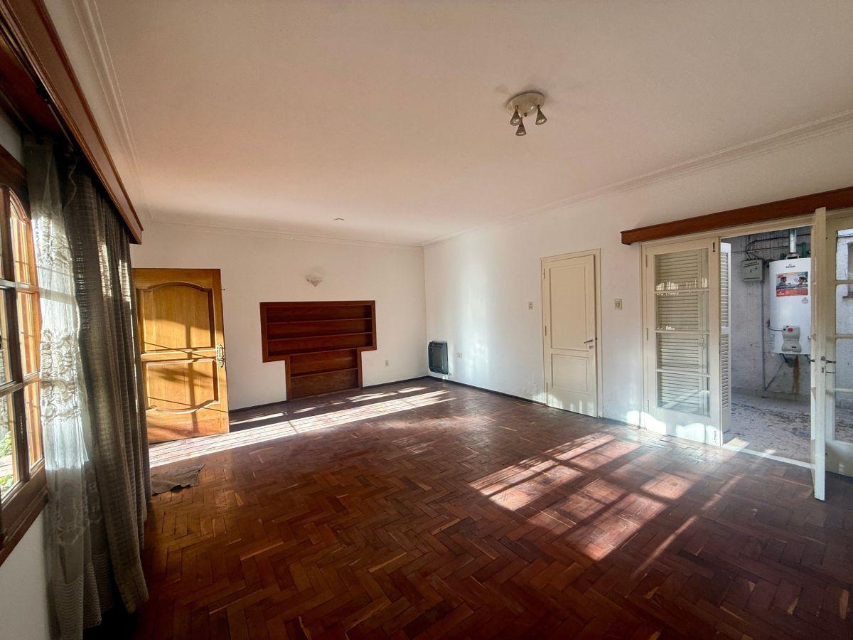 Foto de Casa en PH en una planta – 3 dorm + dependencia – Apta crédito – Bombal, imagen 1