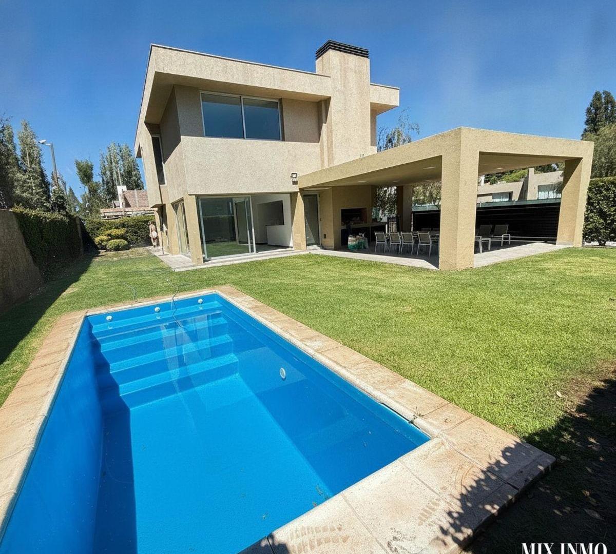 Foto de Casa en alquiler en el corazón de Chacras de Coria, imagen 1