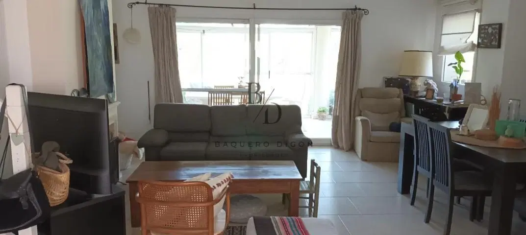 Casa en  venta en el Barrio Los Jazmines 2
