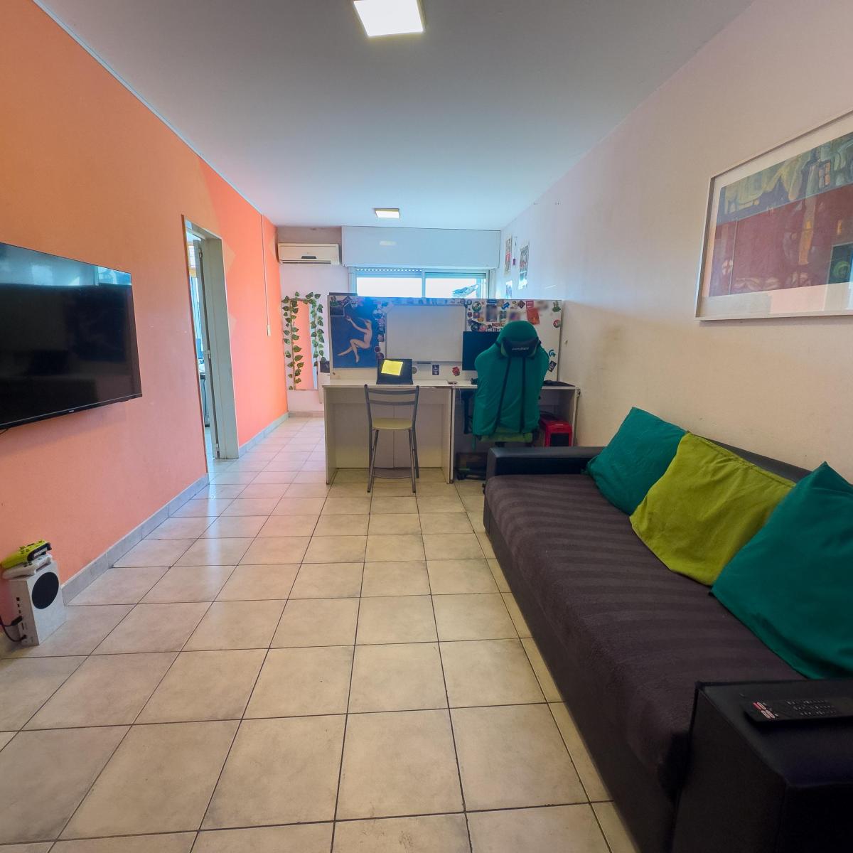 Dueño Vende Luminoso Monoambiente con Vista Al Parque Lezama 3