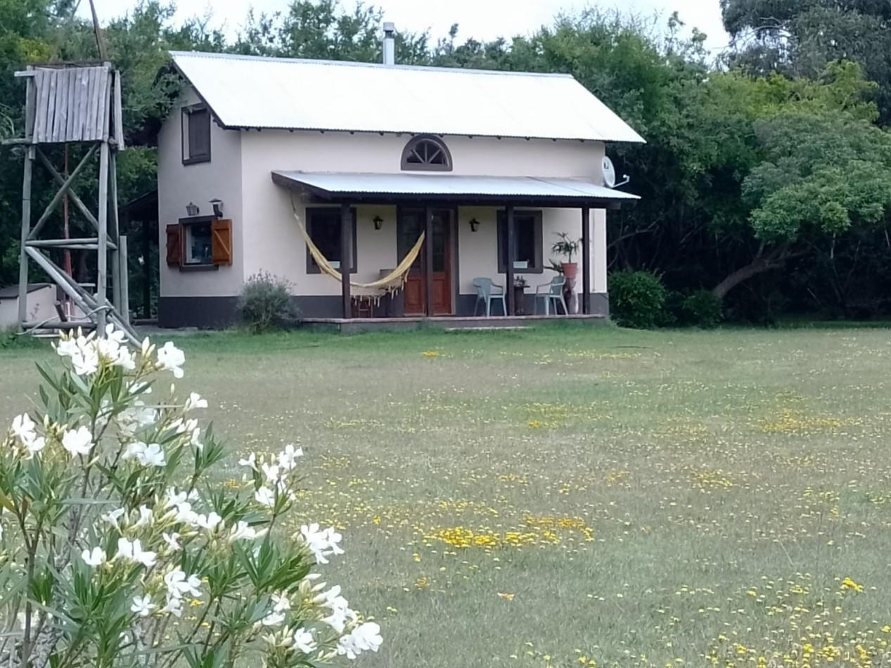 Foto de Casa campestre estilo cabaña loft de doble altura en calle El Pericon, imagen 3