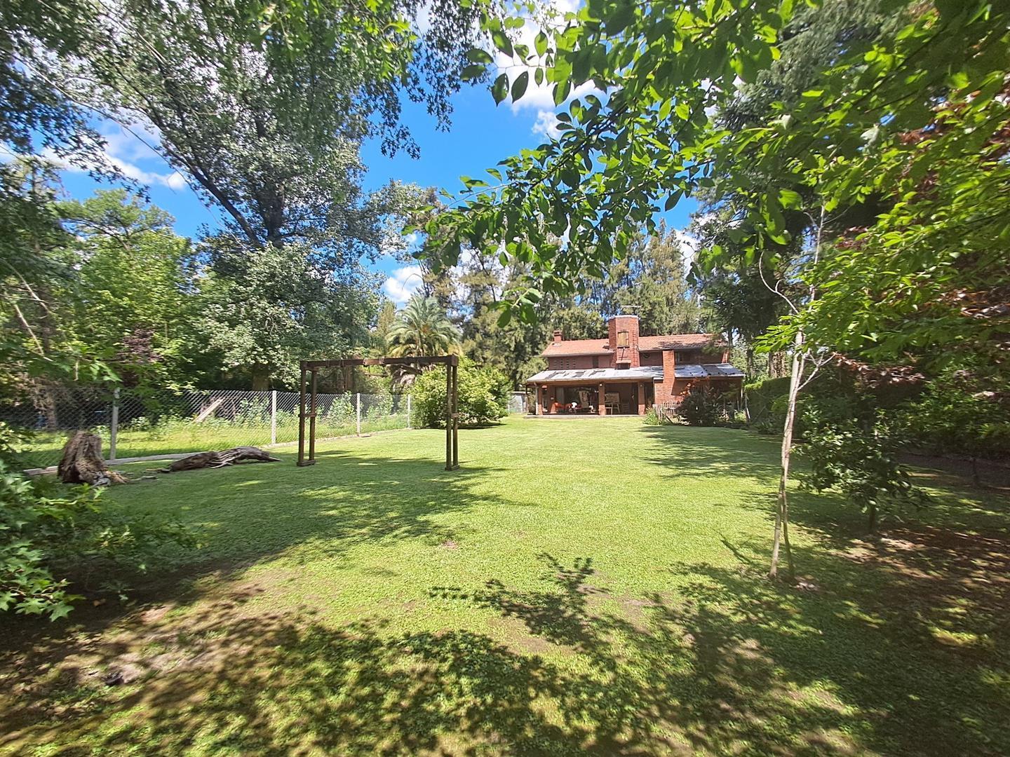 VENTA CASA 6 AMBINTES DEL VISO PILAR