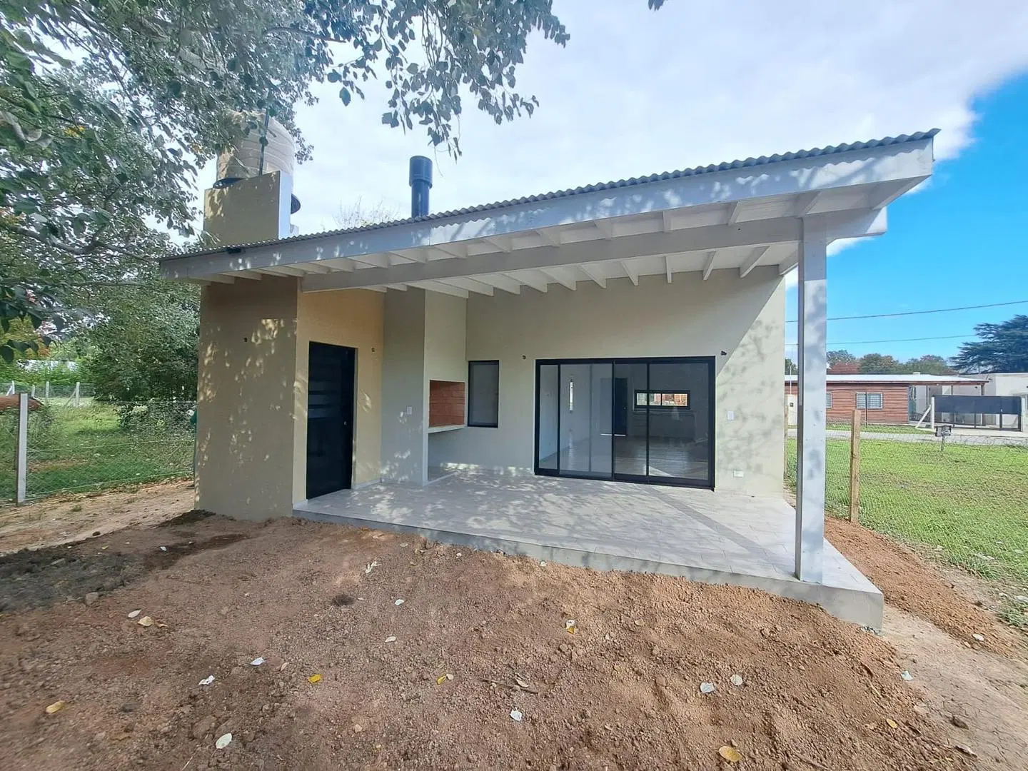 Venta de Casa A ESTRENAR 3 ambientes en Loma Verde 5