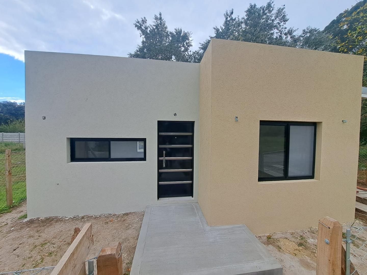 Venta de Casa A ESTRENAR 3 ambientes en Loma Verde
