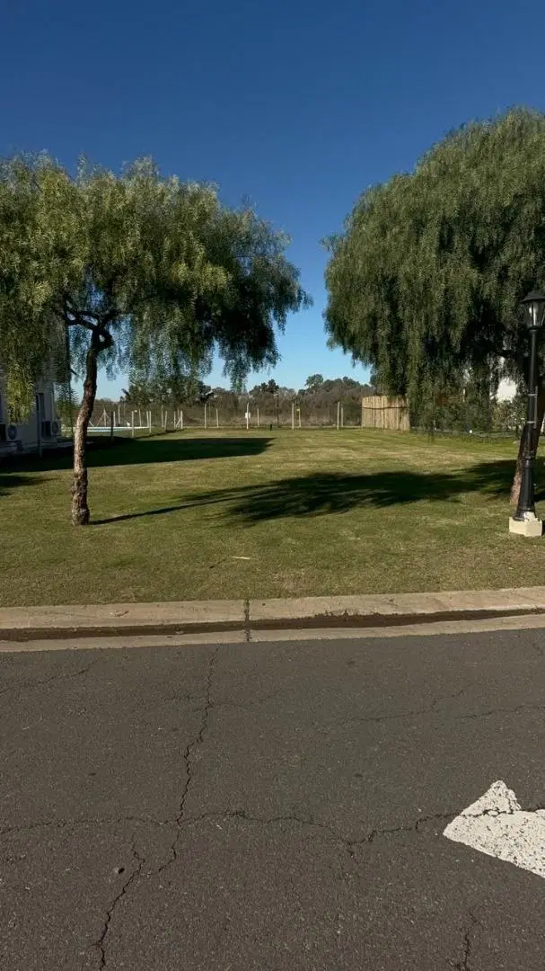Terreno en venta en San Ramiro Pilar del Este 4