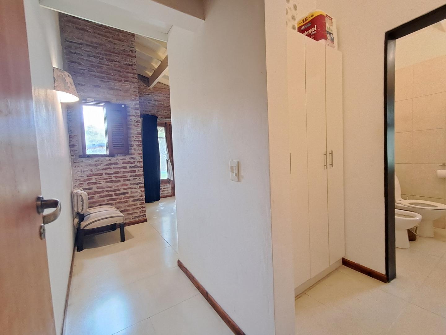 Foto de ALQUILER CASA 3 AMBIENTES Y PARQUE CUMBRE DE LA ROSA PILAR, imagen 3