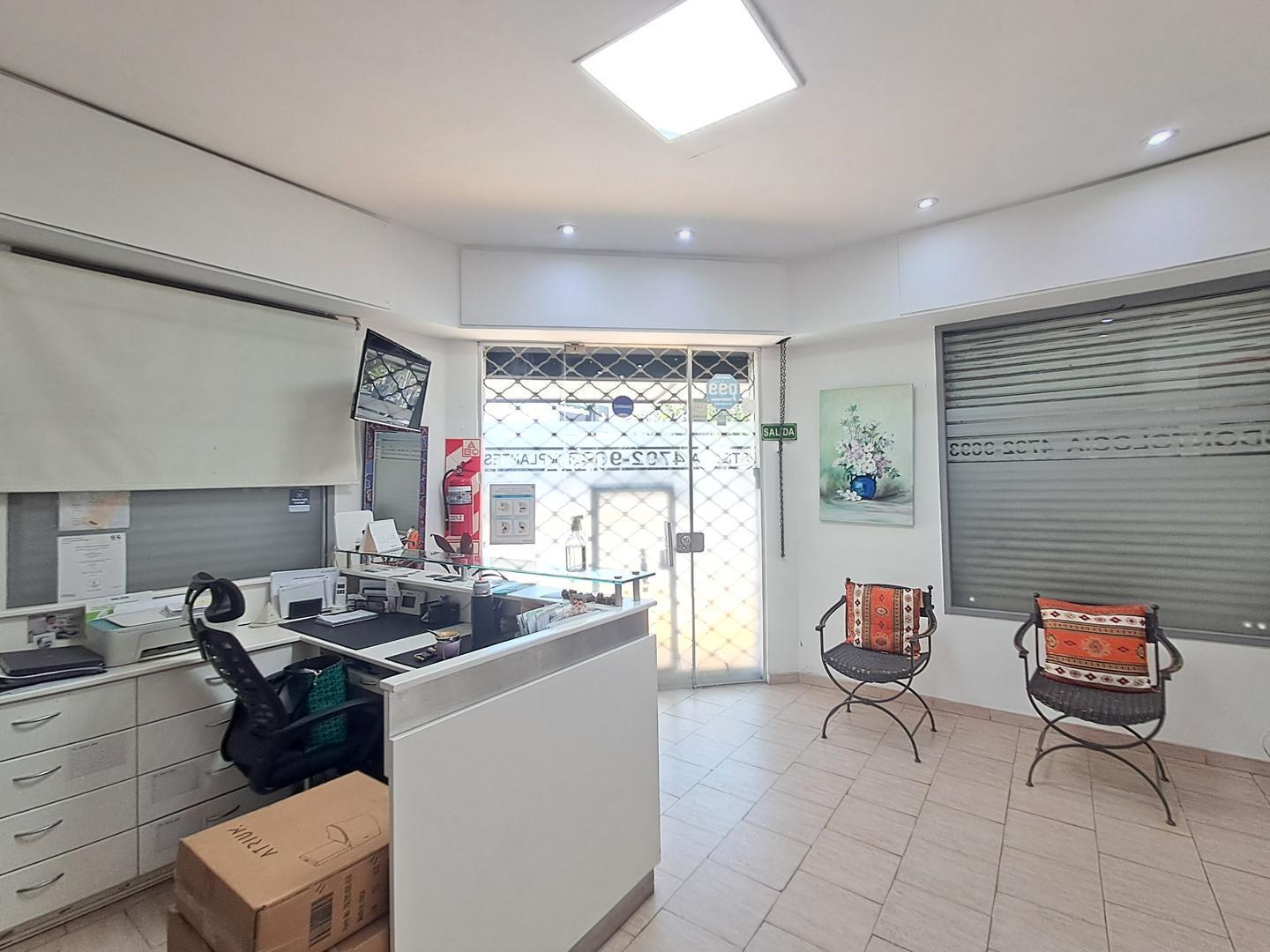 Foto de ALQUILER LOCAL COMERCIAL MARTINEZ, imagen 3