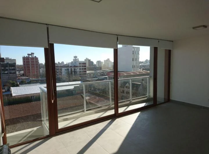 Departamento de 2 amb con balcon abierto y Cochera 2