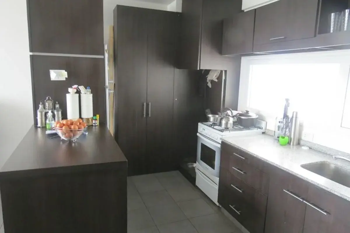 Alquiler, dpto 2 amb. (Rivadavia 3700) 1