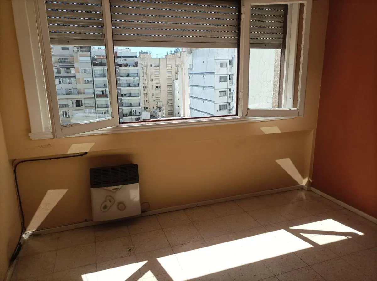 Alquiler 24 meses. Dpto de 1 ambiente y medio. Gascón 1800 4