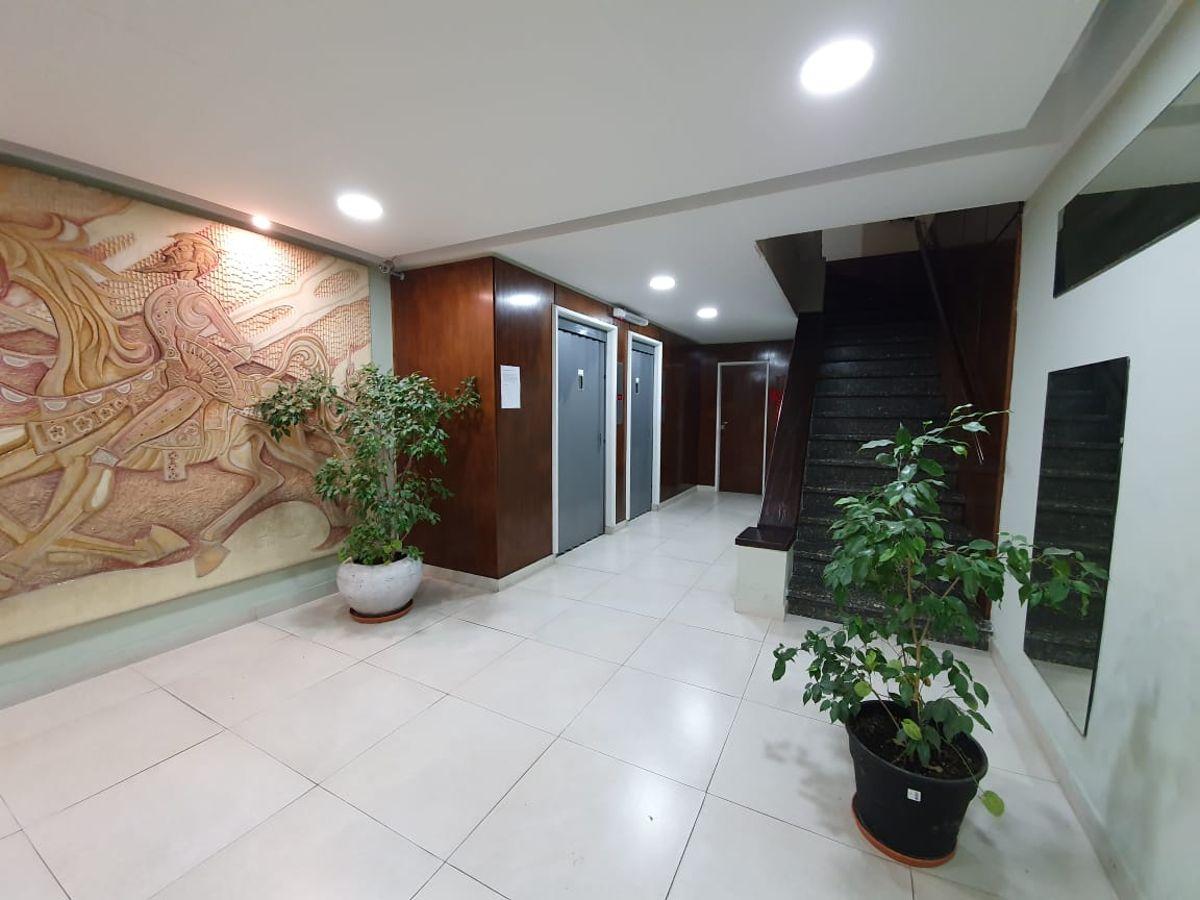Alquiler 24 meses. Dpto de 1 ambiente y medio. Gascón 1800