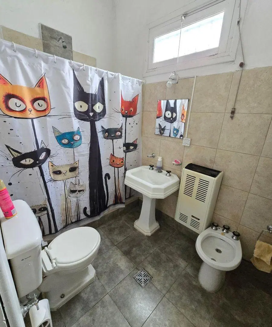 Chalet en alquiler apto vivienda o profesional Tucuman 4500 1