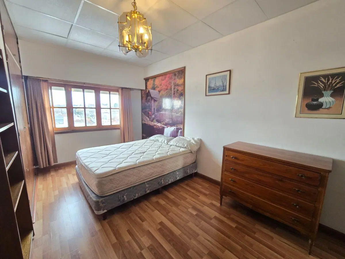Semipiso de 3 amb 24 Meses Juan b Justo al 2100 2