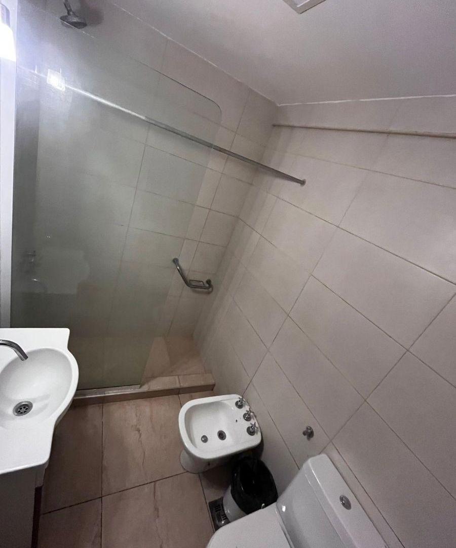 Foto de Departamento Alquiler 24 Meses 2 Amb, imagen 2