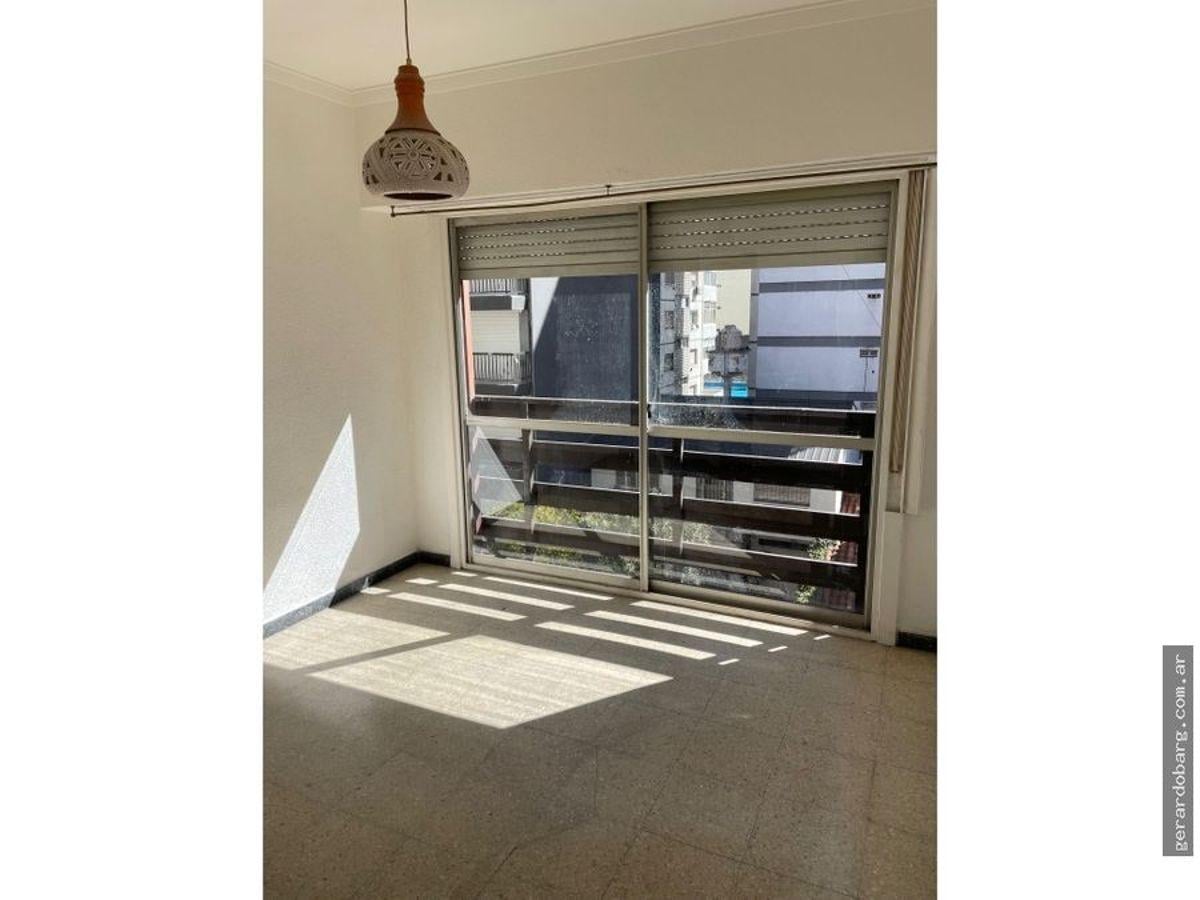 Foto de ALQUILER 24 MESES AL FRENTE CON BALCON (LAMADRID 2400), imagen 2